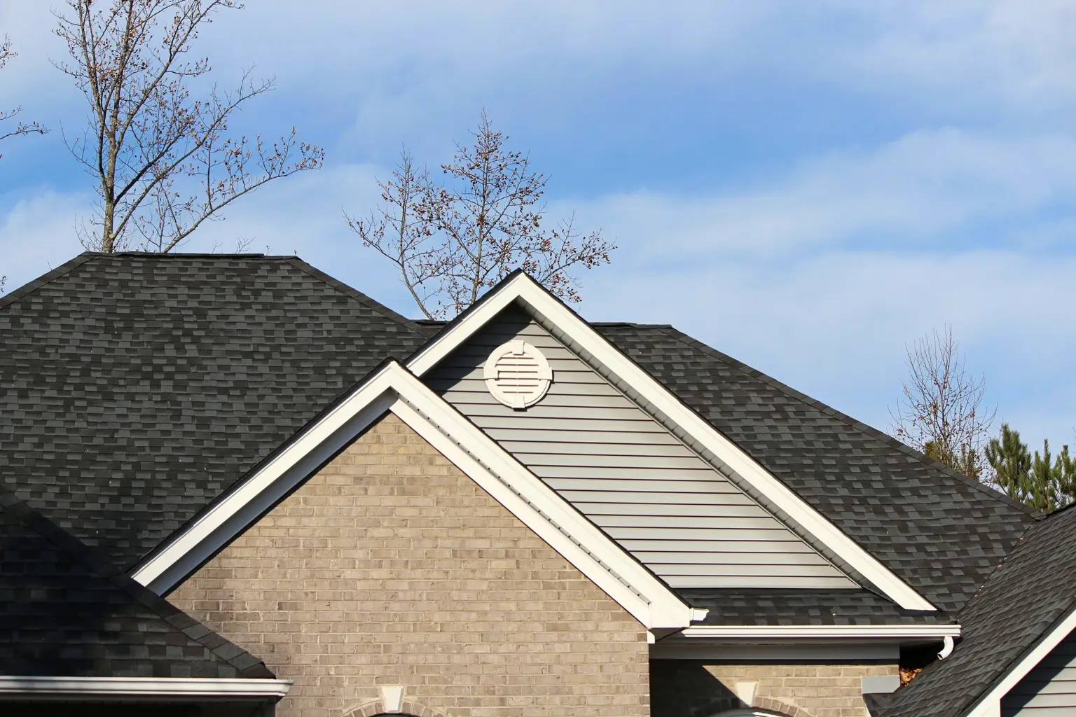 Roof Damage? Here’s What to Do When You Need Emergency Roof Repair in Kitchener-Waterloo